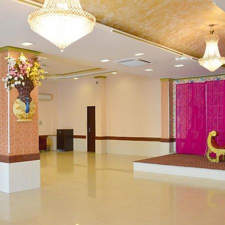 Oyo 6012 Hotel Rockwell Jaipur Exteriör bild